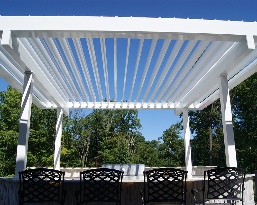 Los Angeles adjustable louvered patio cover