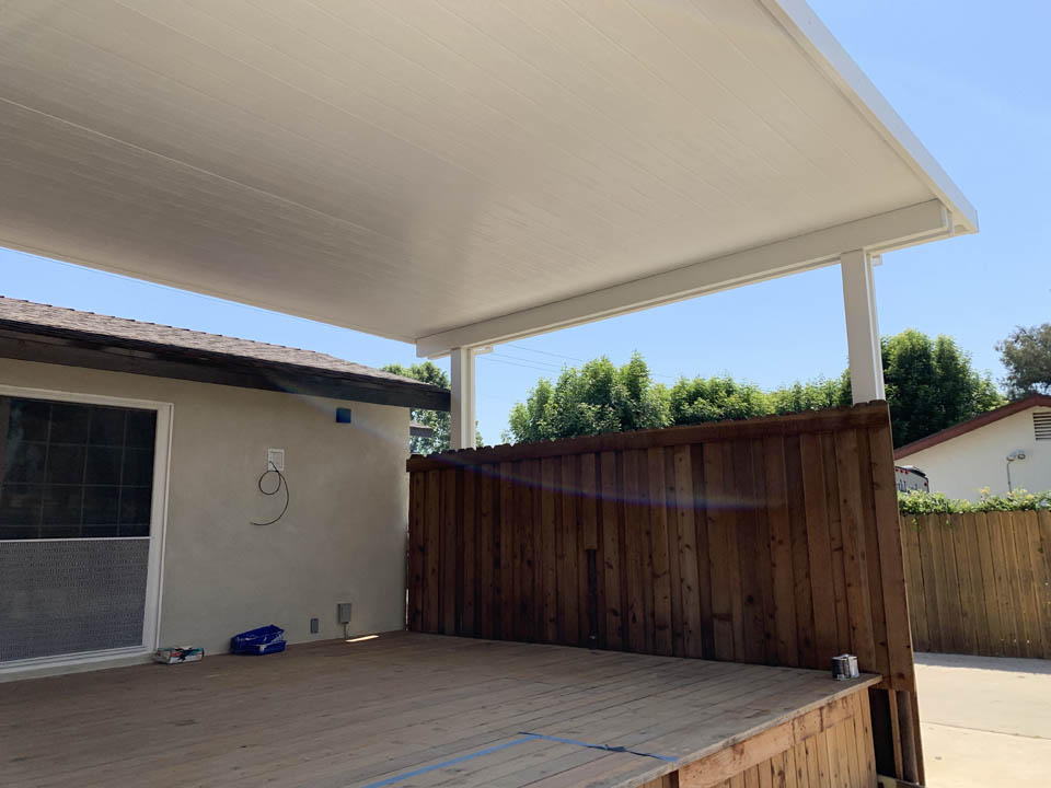 ALUMAWOOD INSULATED PATIO COVER IN SIMI VALLEY, CA