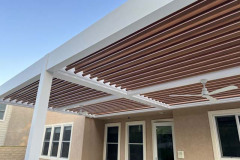 Automated Louvered Roof Pergola in Los Angeles 