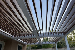 Automated Louvered Roof Pergola in Los Angeles 