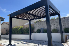 Custom Louvered Patio Cover In Los Angeles