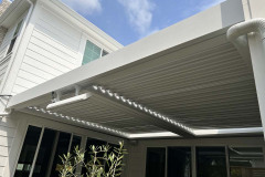 Los Angeles Louvered Pergola