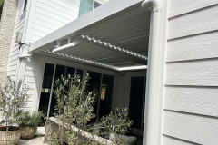 Los Angeles Louvered Pergola