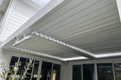 Los Angeles Louvered Pergola