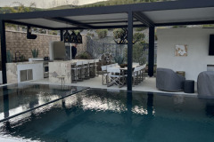 LOUVERED PERGOLAS IN LOS ANGELES