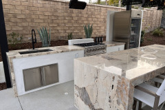 LOUVERED PERGOLAS IN LOS ANGELES