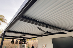 LOUVERED PERGOLAS IN LOS ANGELES