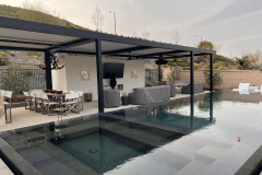 LOUVERED PERGOLAS IN LOS ANGELES