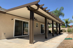 SANTA CLARITA ALUMAWOOD INSULATED PATIO COVER