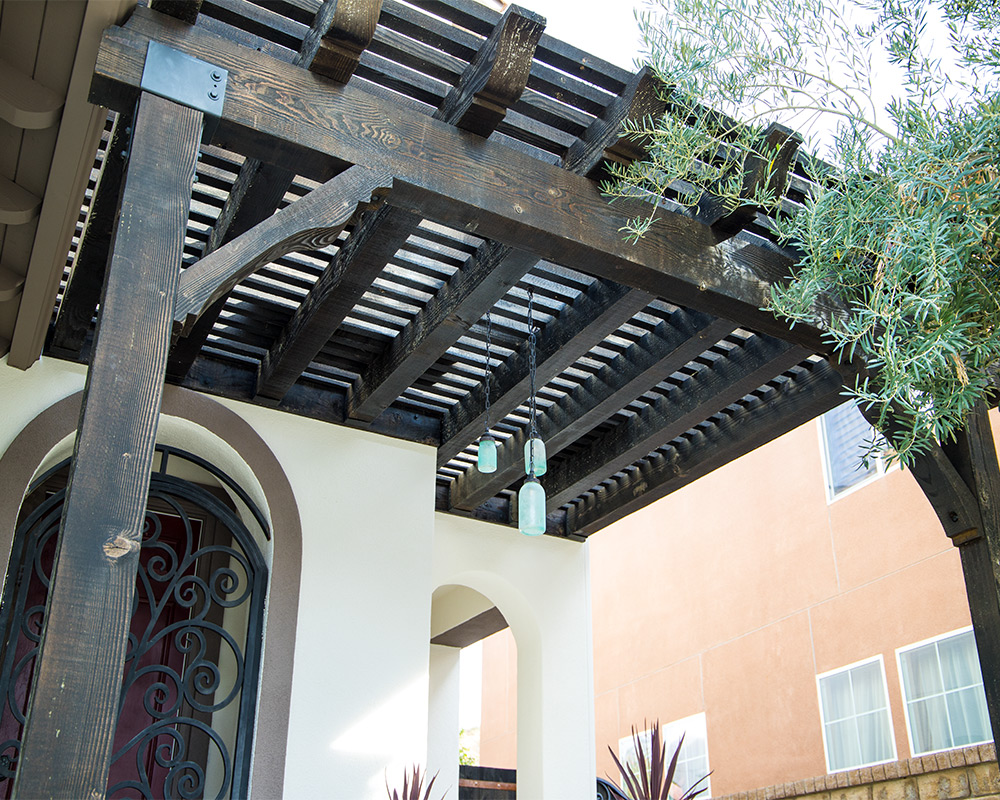 Custom Patio Covers and Decks in Los Angeles