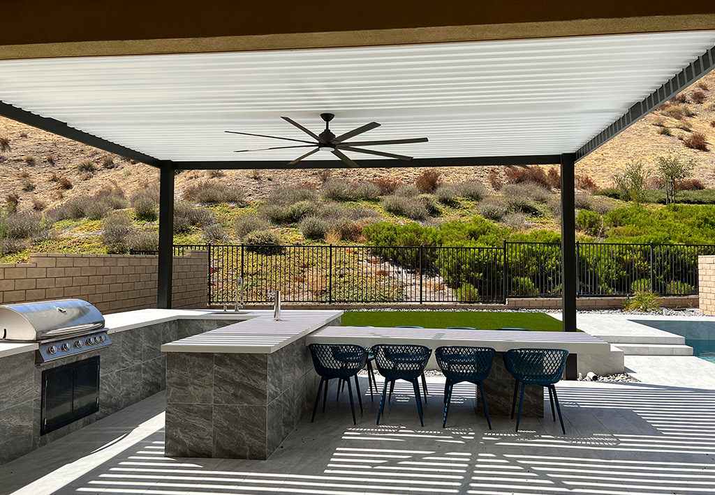 4K Aluminum patio cover Located in Skyline Ranch, CA